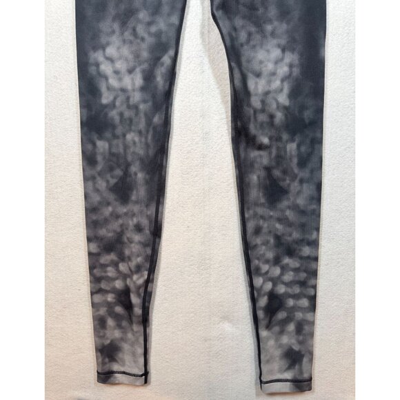 Lululemon Wunder Under Pant Gray Snowy Owl Print Athletic Leggings Womens Size 2 - Picture 3 of 6